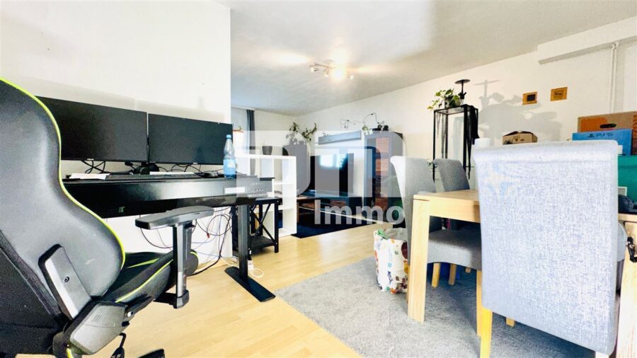 Modernisiertes Ein-/ Zweifamilienhaus inkl. PV-Anlage + Garage auf Traumgrundstück - KG WE4 Wohn / Esszimmer